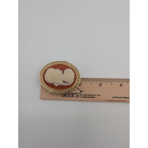 Vintage Estee Lauder Youth-Dew Solid Perfume Cameo Compact Gold Tone Collectible - Picture 7 of 8